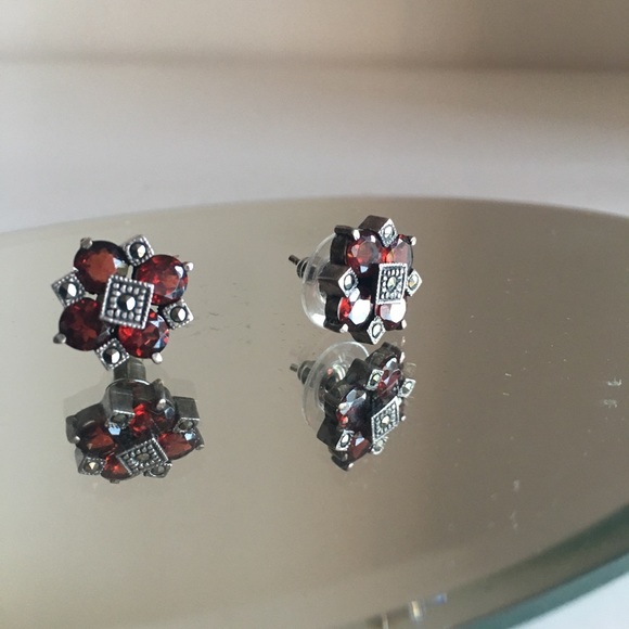 Garnet hemalyka 925 sterling silver earrings⭐️ - Picture 6 of 15